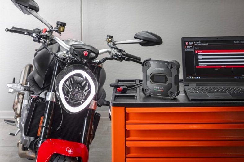 FOR THE TENTH YEAR TEXA IS AN OFFICIAL DUCATI SUPPLIER